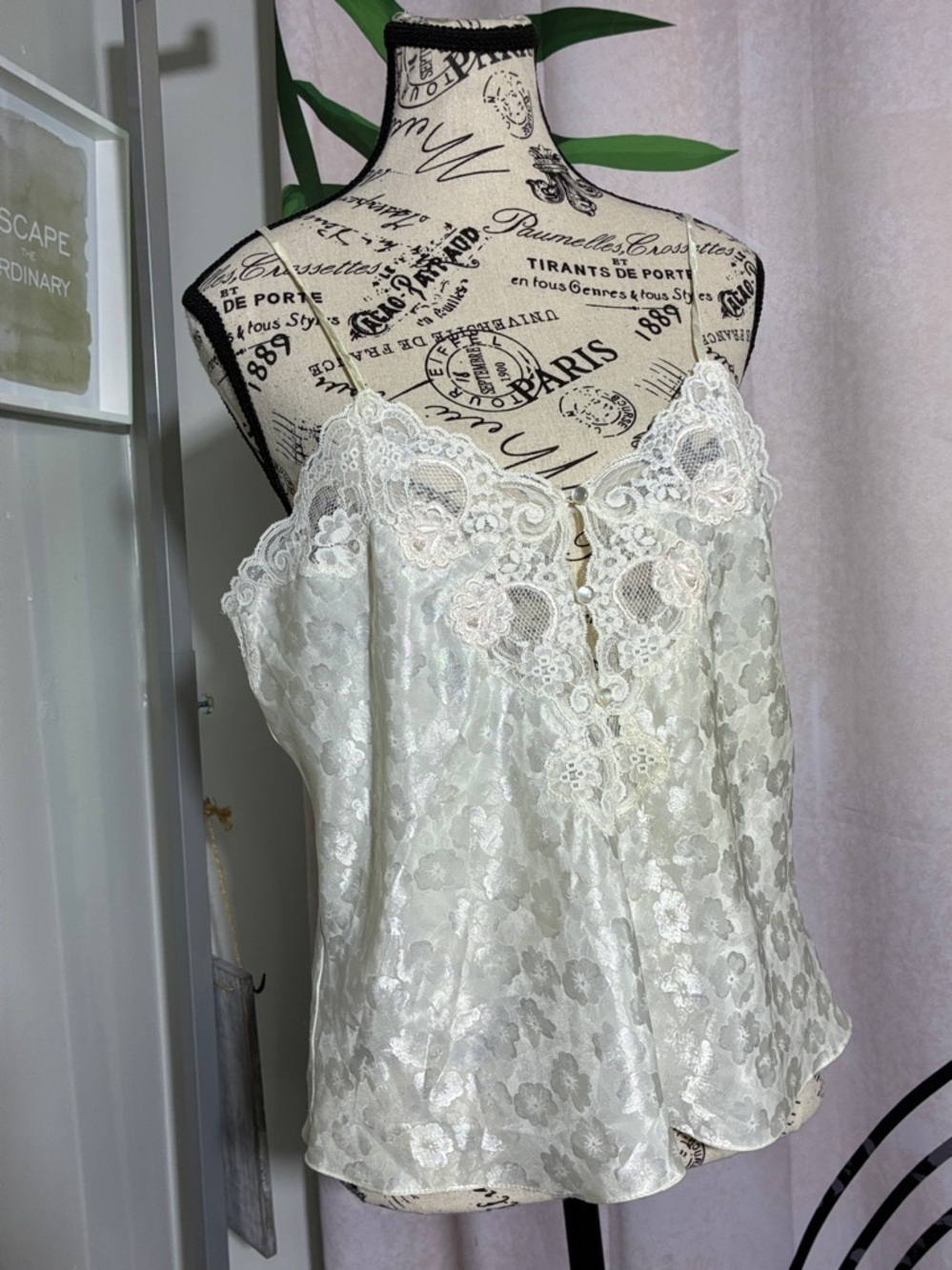 vintage satin jacquard lace camisole size Large adjustable straps